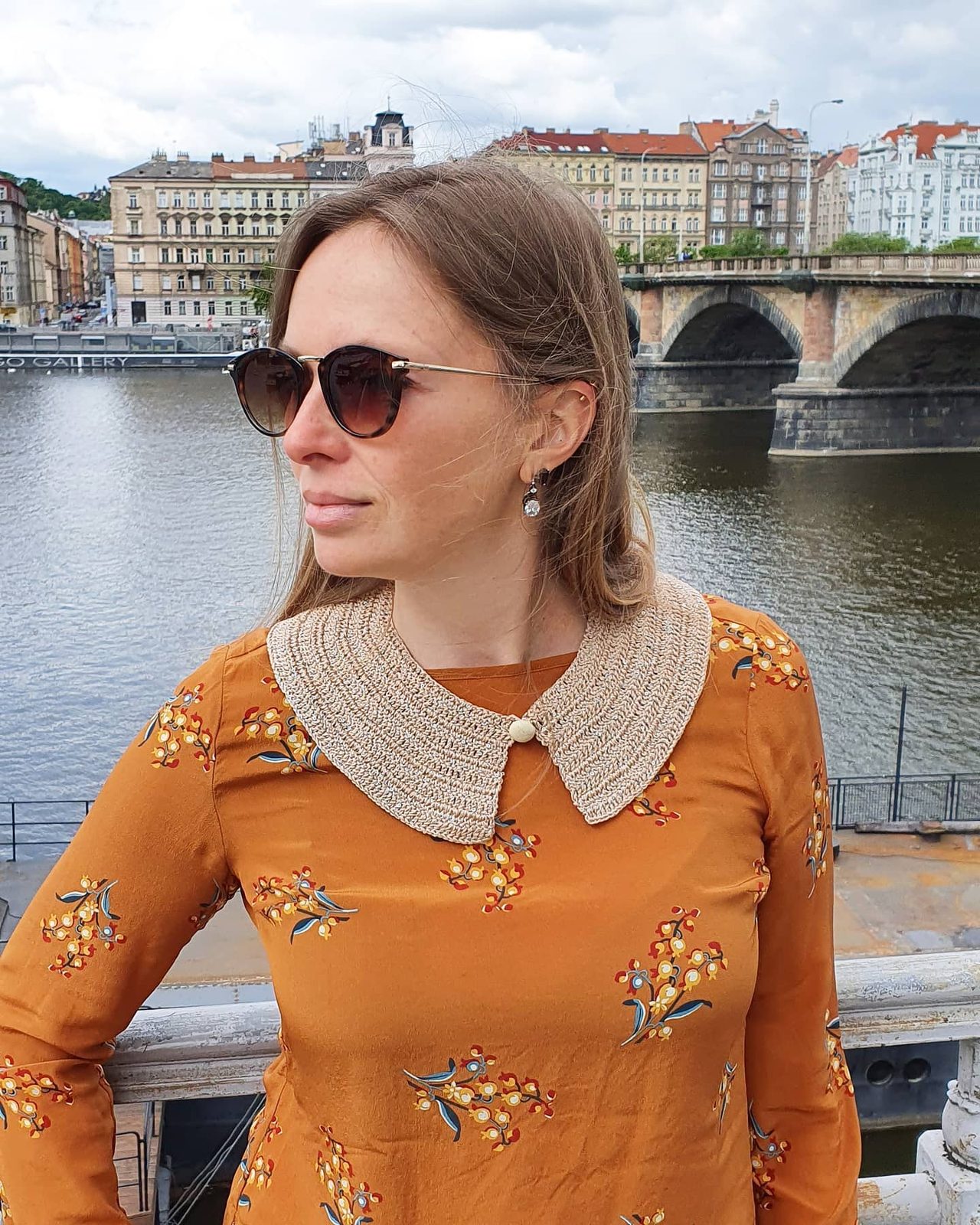 Springtime in Paris Collar